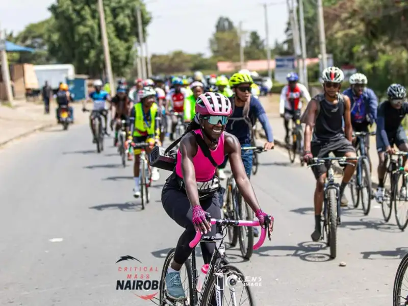 Cyprine Odada und die Critical Mass Nairobi